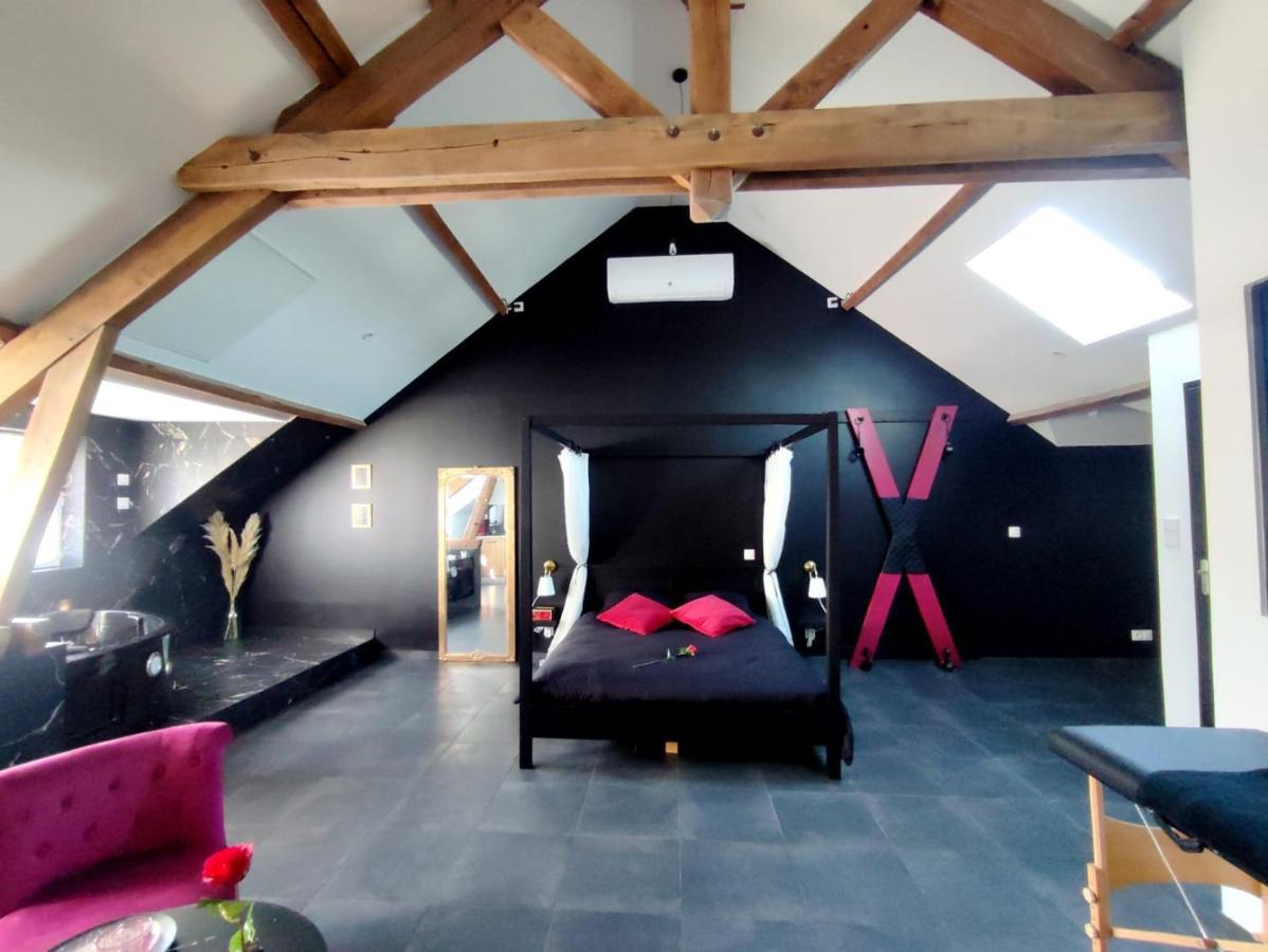 Love Room A Монтаржи Екстериор снимка